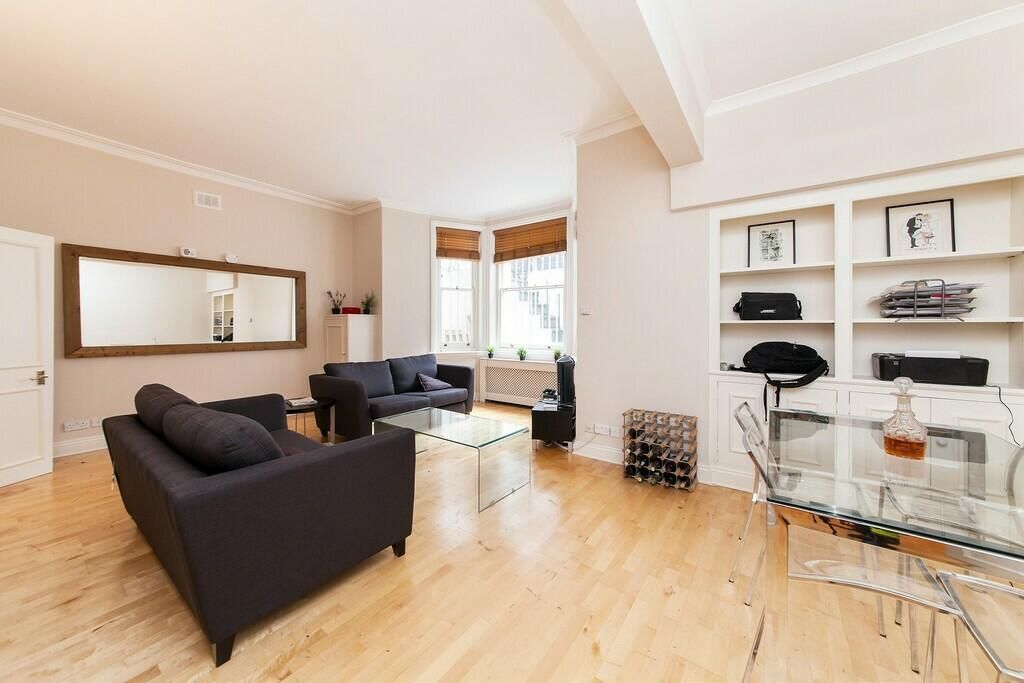1 bed flat to rent in Redcliffe Square, London SW10, £2,249 pcm Zoopla