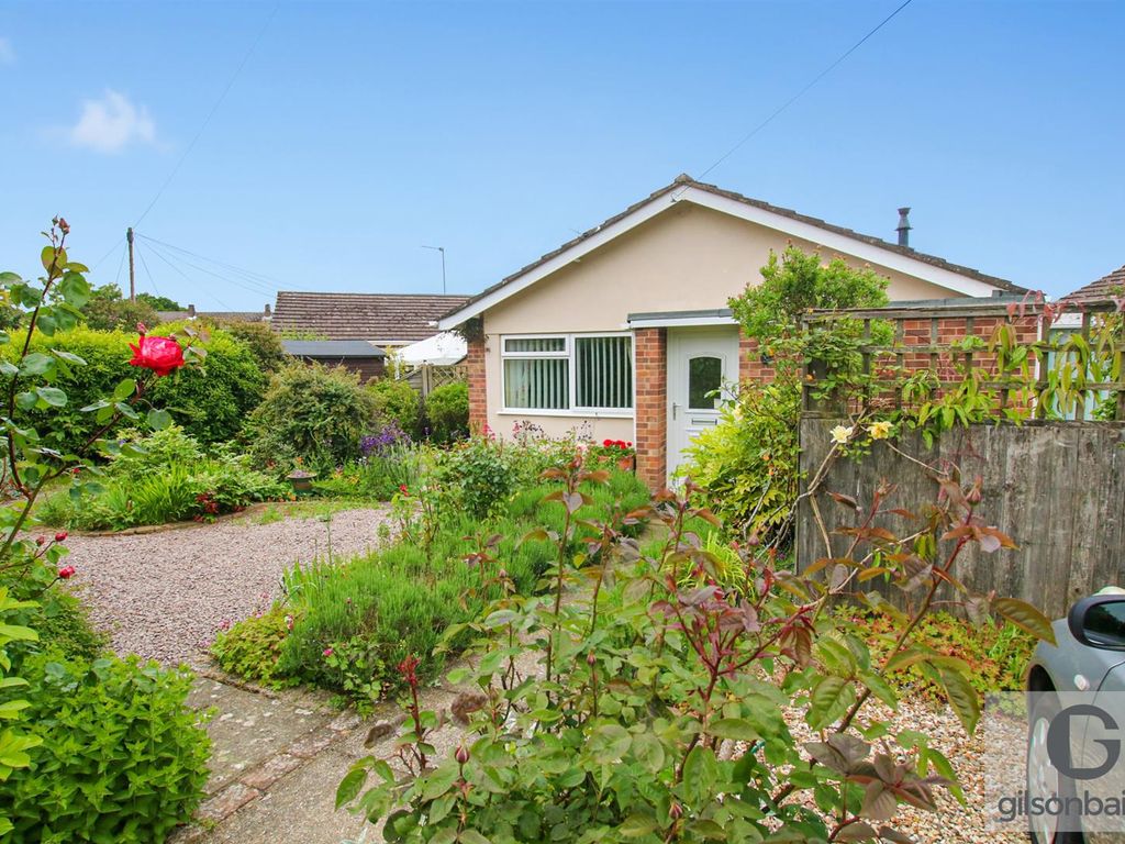 2 bed detached bungalow for sale in Tracey Road, Thorpe St. Andrew