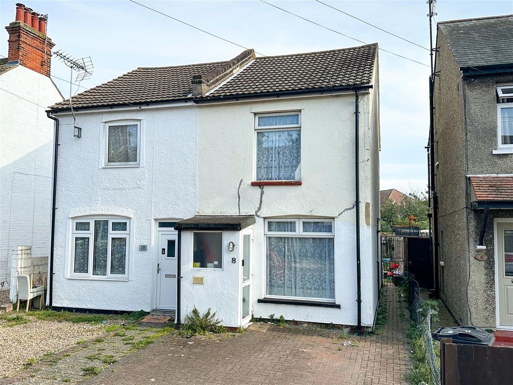 2 bed semidetached house for sale in Warwick Road, ClactonOnSea CO15