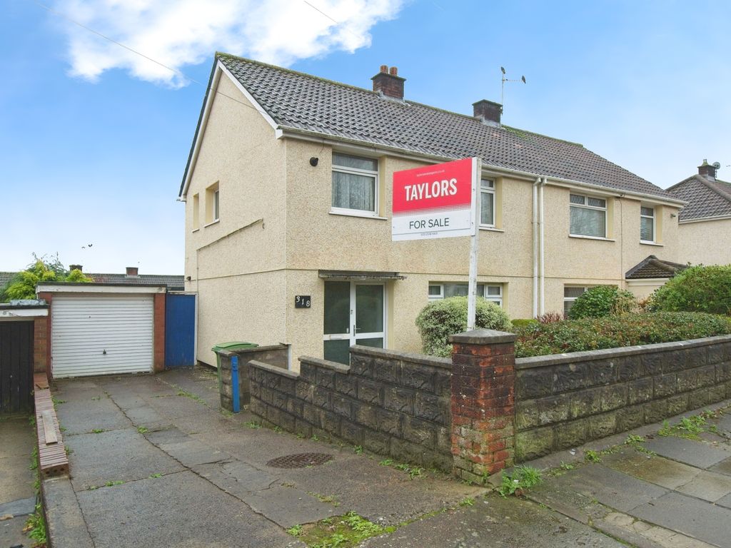3 bed detached house for sale in Greenway Road, Rumney, Cardiff CF3, £