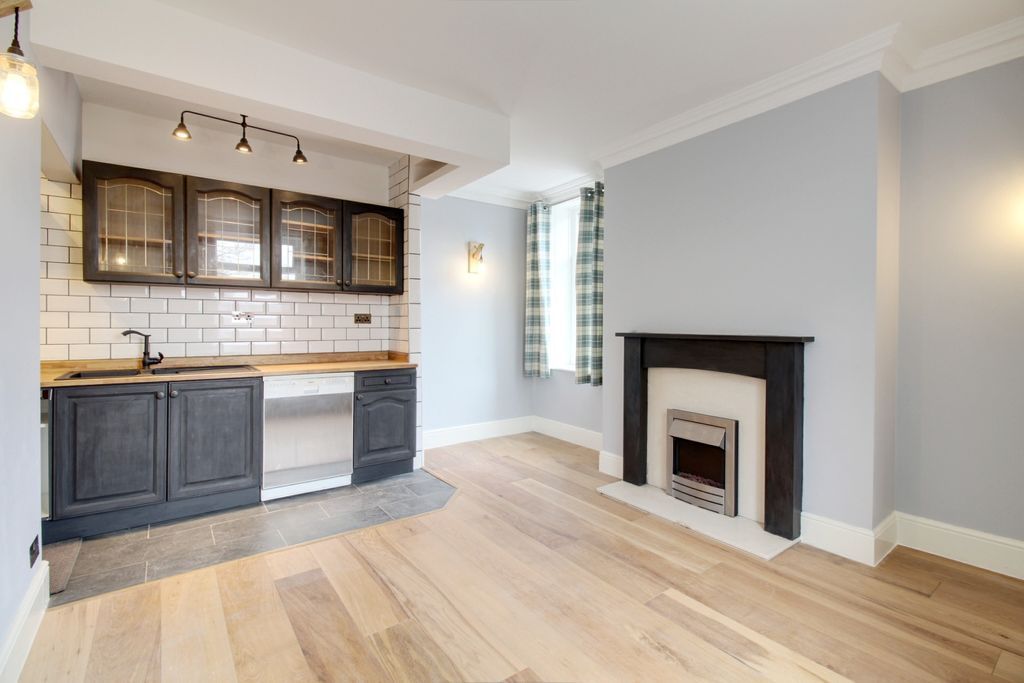 1 bed end terrace house to rent in West Terrace Street, Stanningley