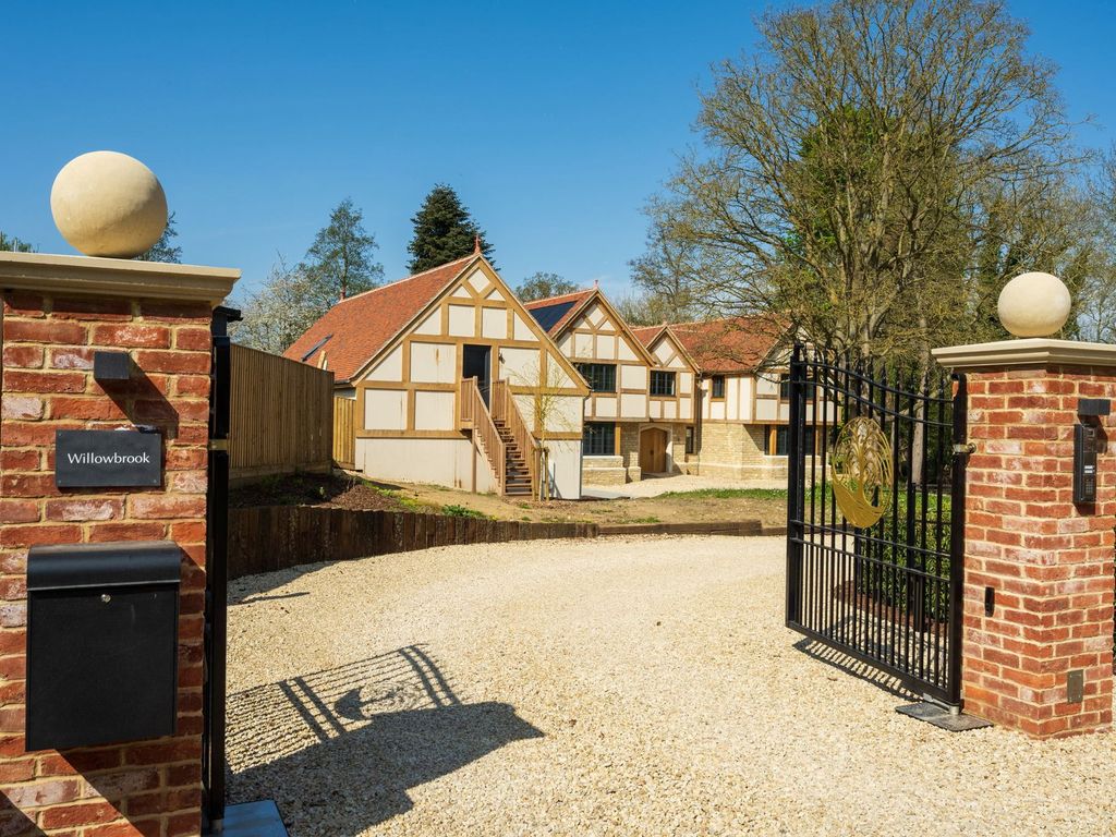 5 bed detached house for sale in Oxford Road, Frilford OX13 Zoopla