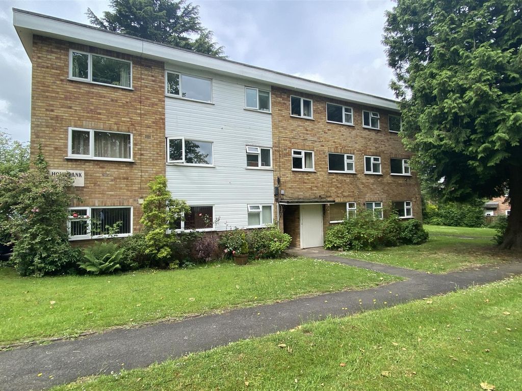 2 bed shared to rent in Holly Bank, Earlsdon Avenue South