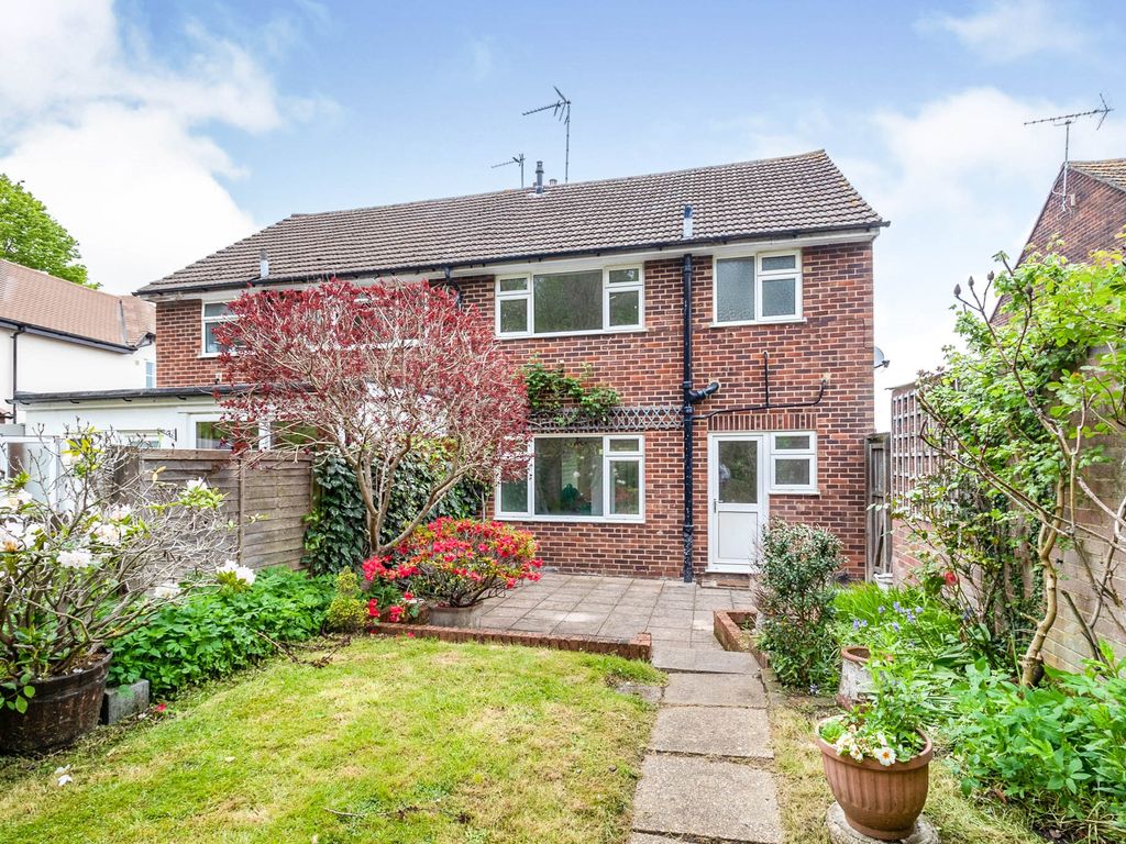 3 bed property to rent in Chichester Road, Sw, Saffron Walden CB11 Zoopla