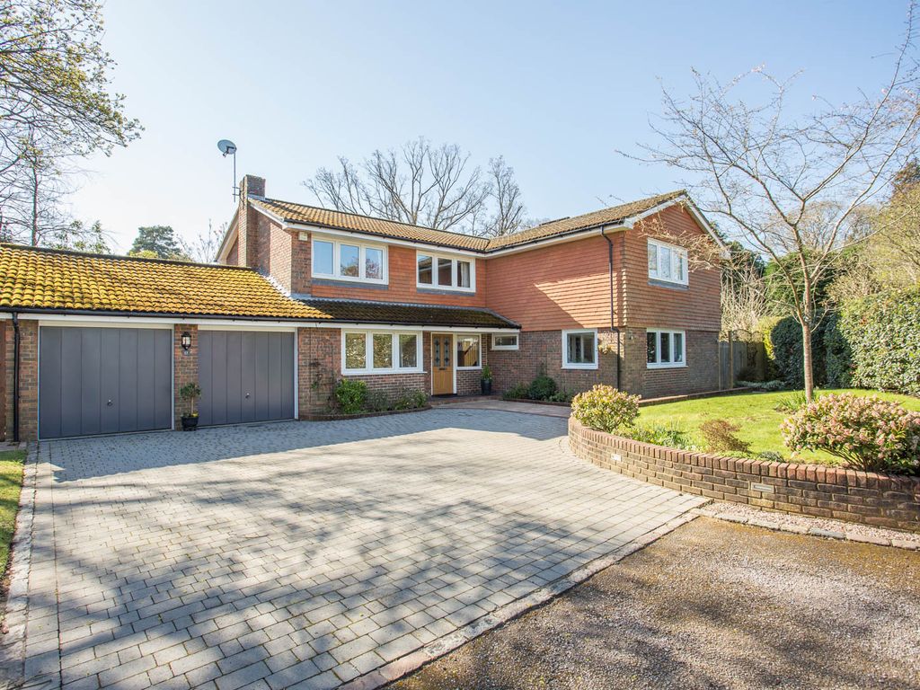 5 bed detached house for sale in Huntsmans Meadow, Burleigh Road, Ascot