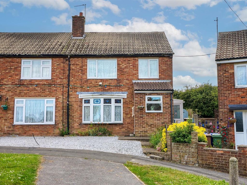 3 bed semidetached house for sale in Kirkfield Road, Withernsea HU19
