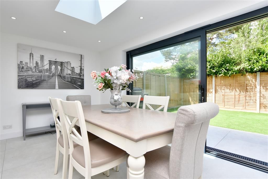 4 bed linkdetached house for sale in Leeds Road, Langley, Maidstone, Kent ME17, £550,000 Zoopla