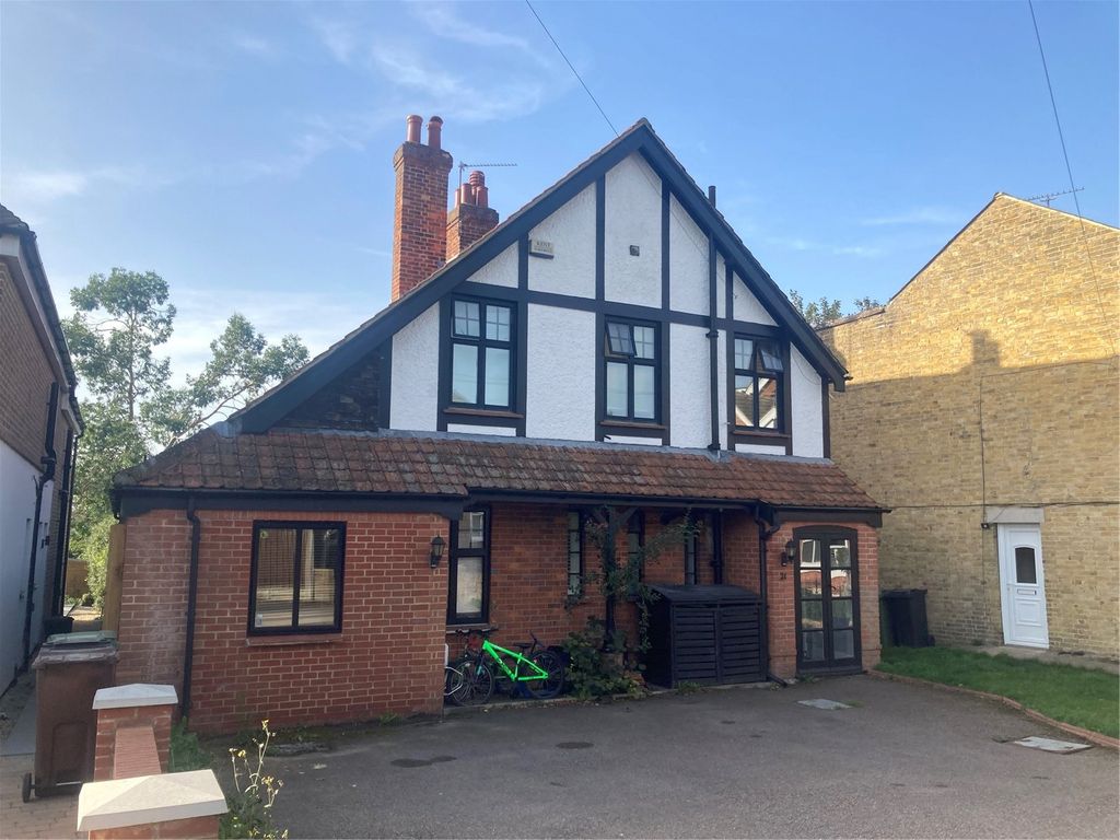 4 bed detached house for sale in Tower Lane, Bearsted, Maidstone, Kent ME14, £650,000 Zoopla