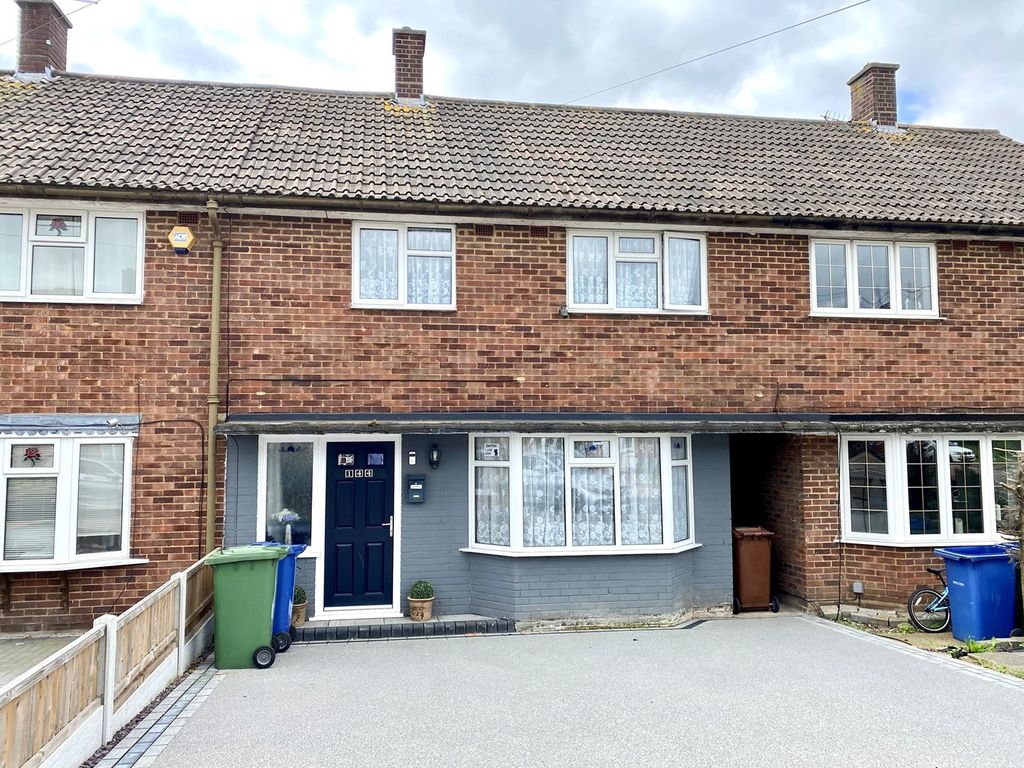 3 bed terraced house for sale in Abbotts Drive, StanfordLeHope SS17