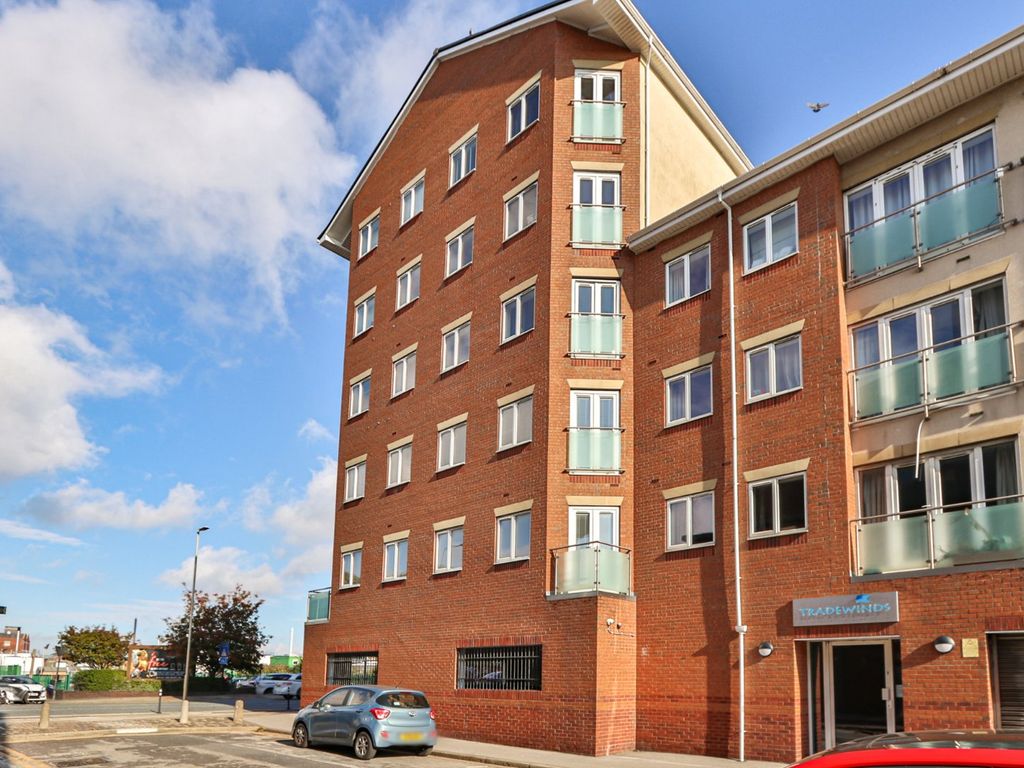 2 bed flat for sale in Wincolmlee, Hull HU2 Zoopla