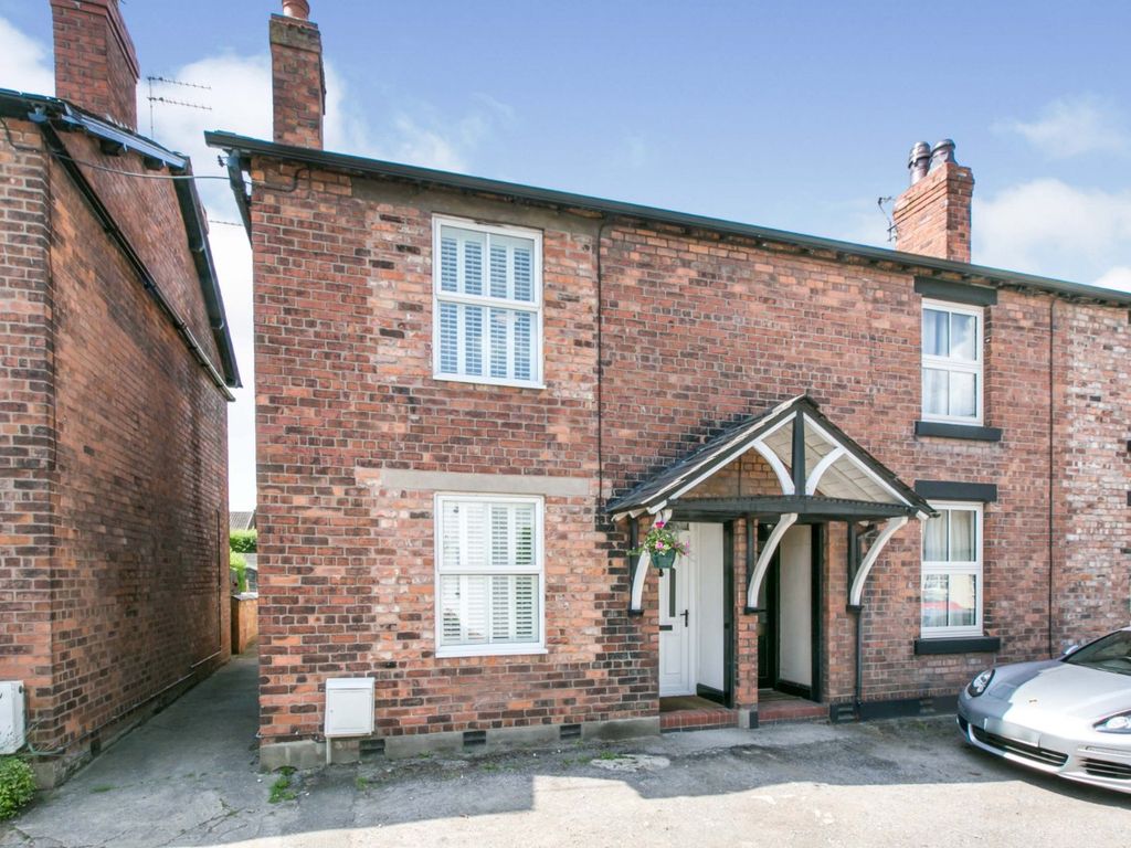2 bed semidetached house for sale in Macclesfield Road, Holmes Chapel