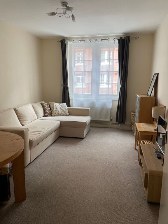 1 bed flat to rent in Tavistock Place, London WC1H, £2,167 pcm Zoopla