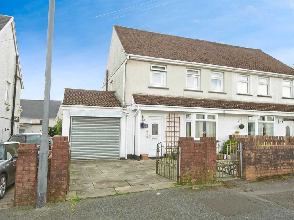 3 bed semidetached house for sale in Badminton Grove, Ebbw Vale NP23