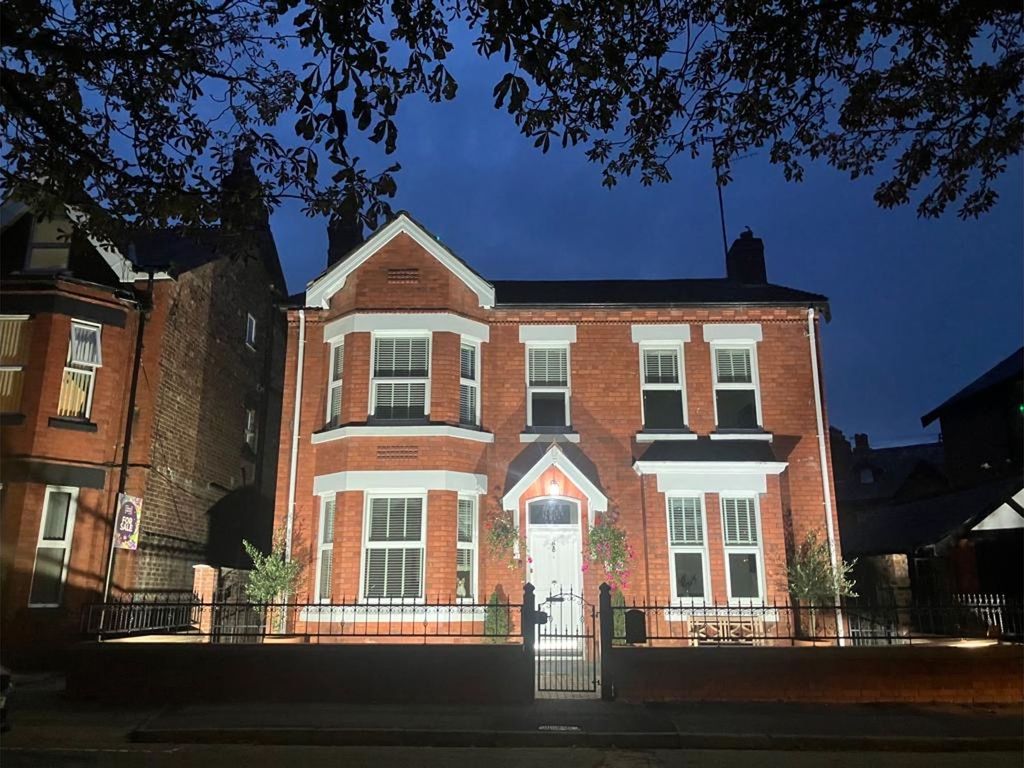 5 bed detached house for sale in Clarendon Road, Liverpool L19, £