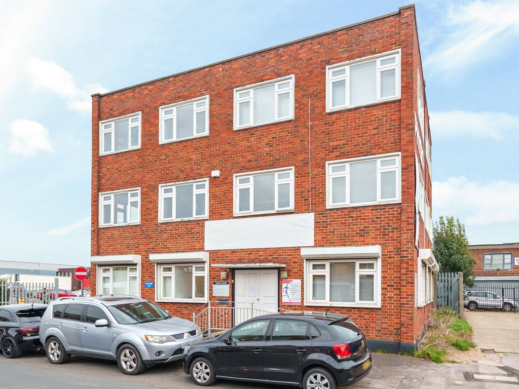 Leisure/hospitality for sale in Viking House, Denmark Street