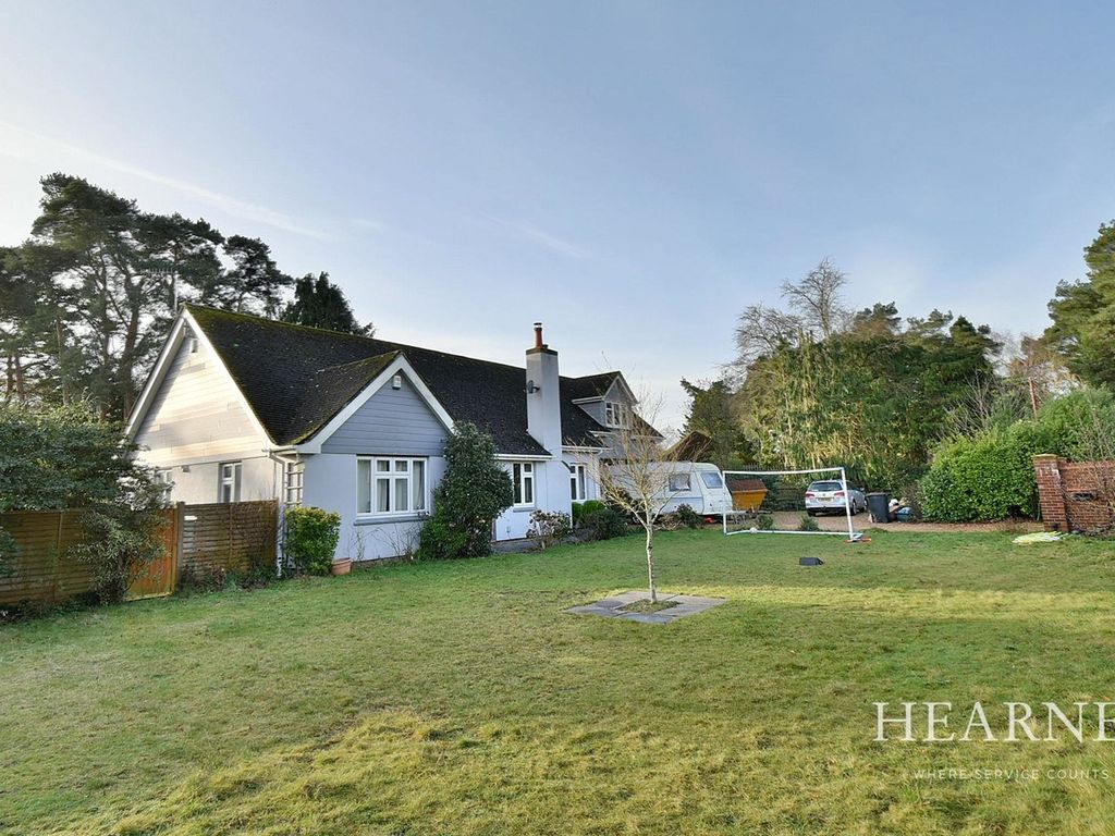 4 bed detached bungalow for sale in Lone Pine Drive, West Parley