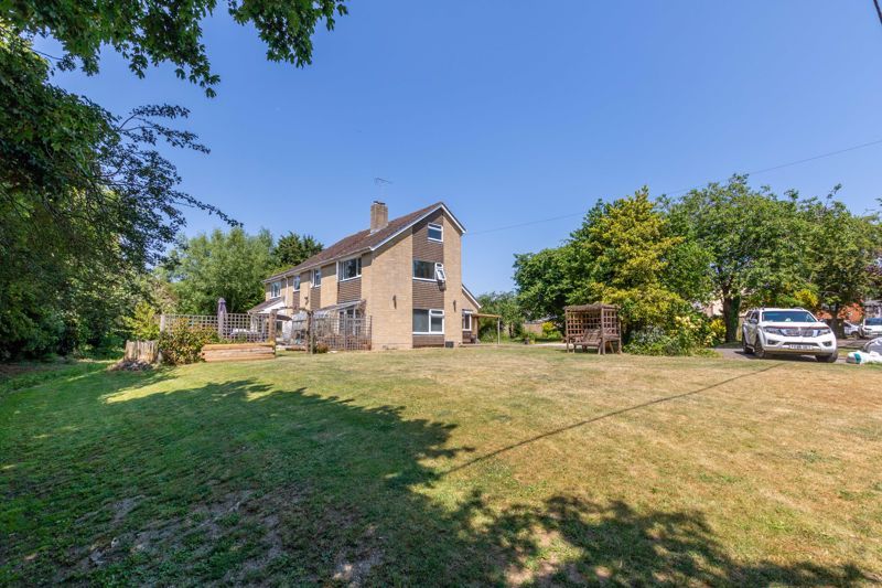 5 bed detached house for sale in Eagle Lane, Watchfield, Swindon SN6