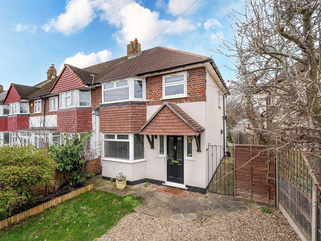 3 bed end terrace house for sale in Ashridge Way, SunburyOnThames TW16, £489,950 Zoopla