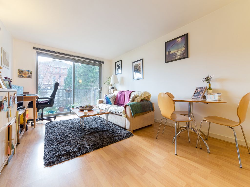 1 bed flat to rent in Alaska Building, Deals Gateway, London SE13, £