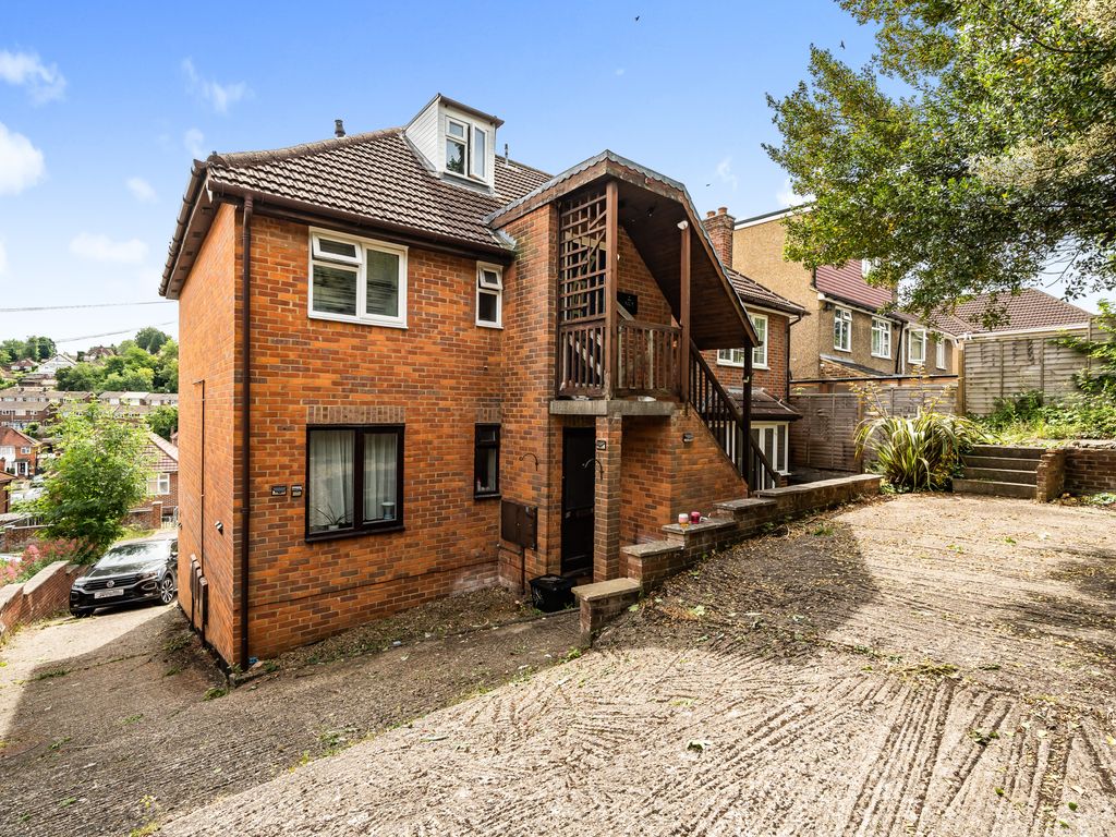 Studio to rent in Whitelands Road, High HP12 Zoopla