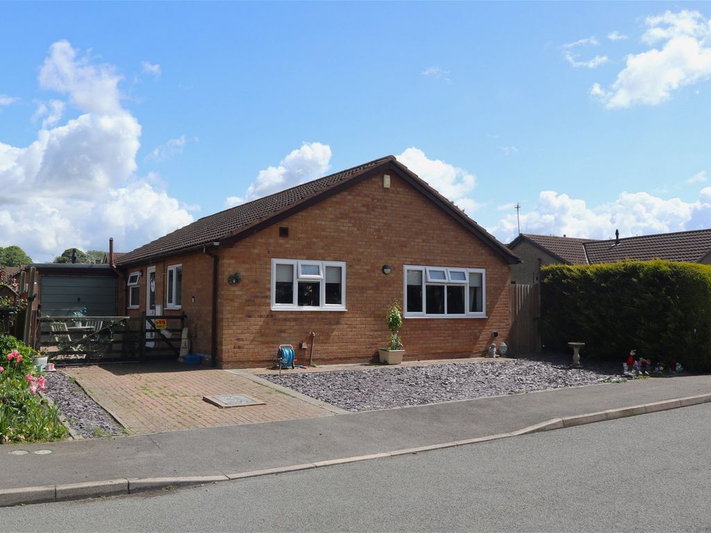 3 bed bungalow for sale in Eastcroft, Saxilby, Lincoln LN1 Zoopla