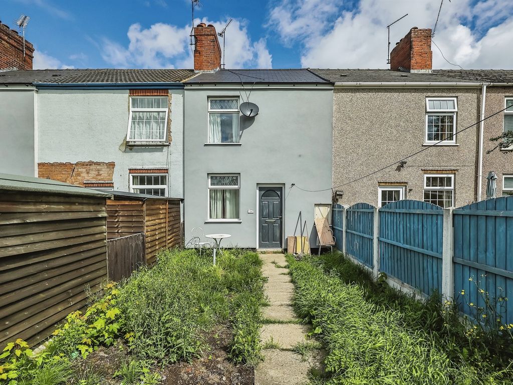 3 bed terraced house for sale in Market Street, Ironville, Nottingham