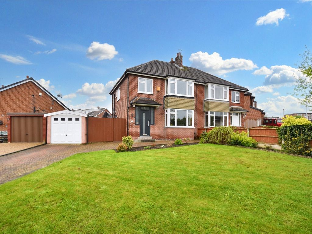 3 bed semidetached house for sale in Montague Crescent, Garforth