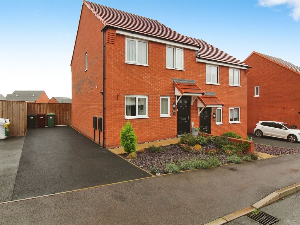 3 bed semidetached house for sale in Piper Grove, Shirebrook, Mansfield NG20, £140,000 Zoopla