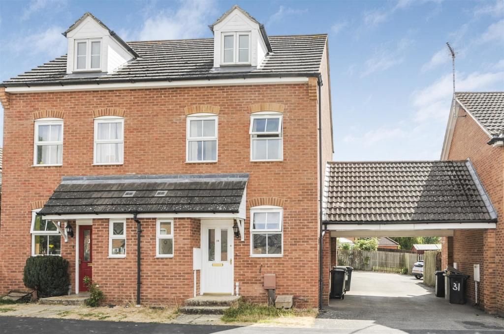 3 bed semidetached house for sale in Lady Jane Franklin Drive, Spilsby