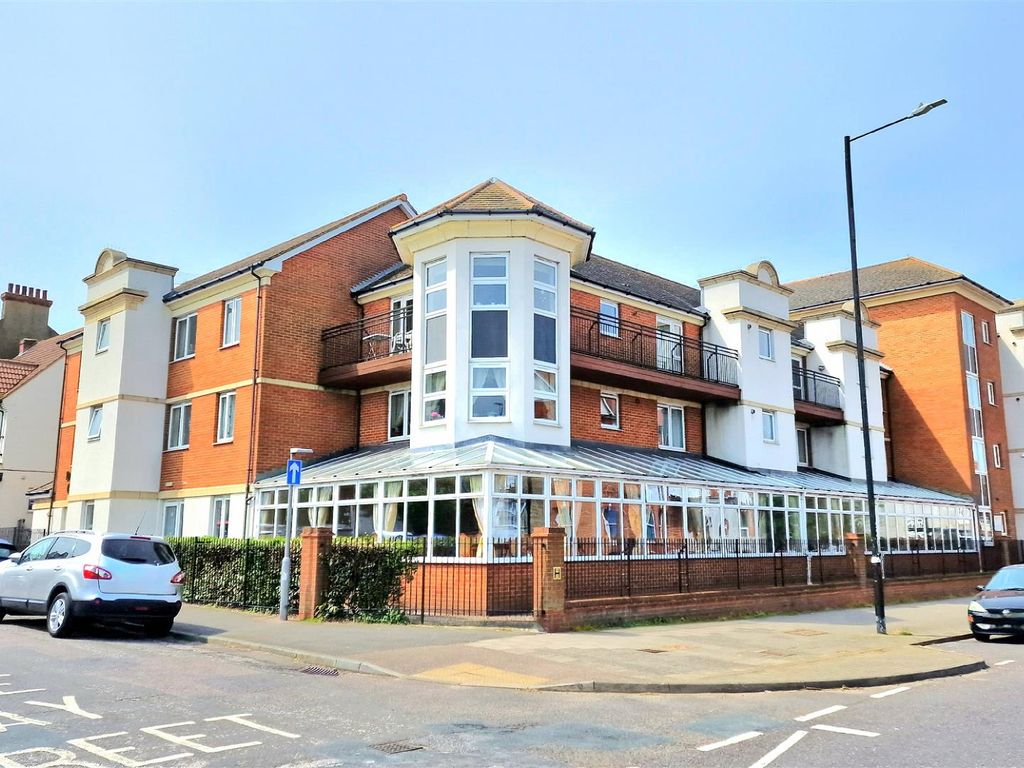 1 bed flat for sale in Darwin Court, Harold Road, Margate CT9, £64,000