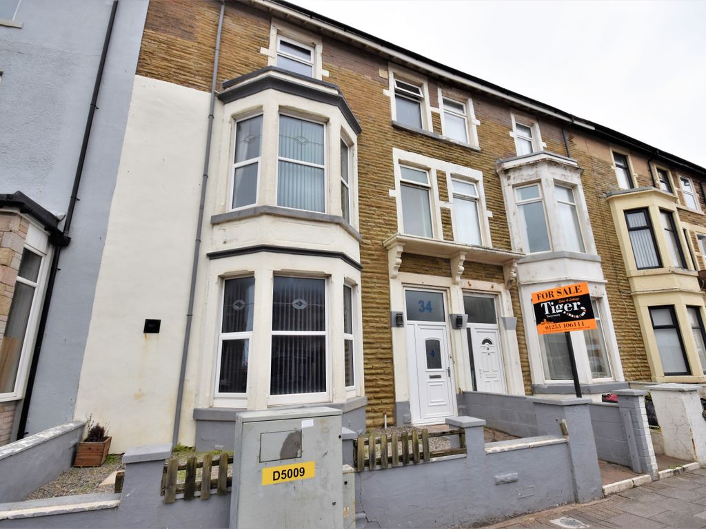 6 bed terraced house for sale in Lytham Road, Blackpool FY1 Zoopla