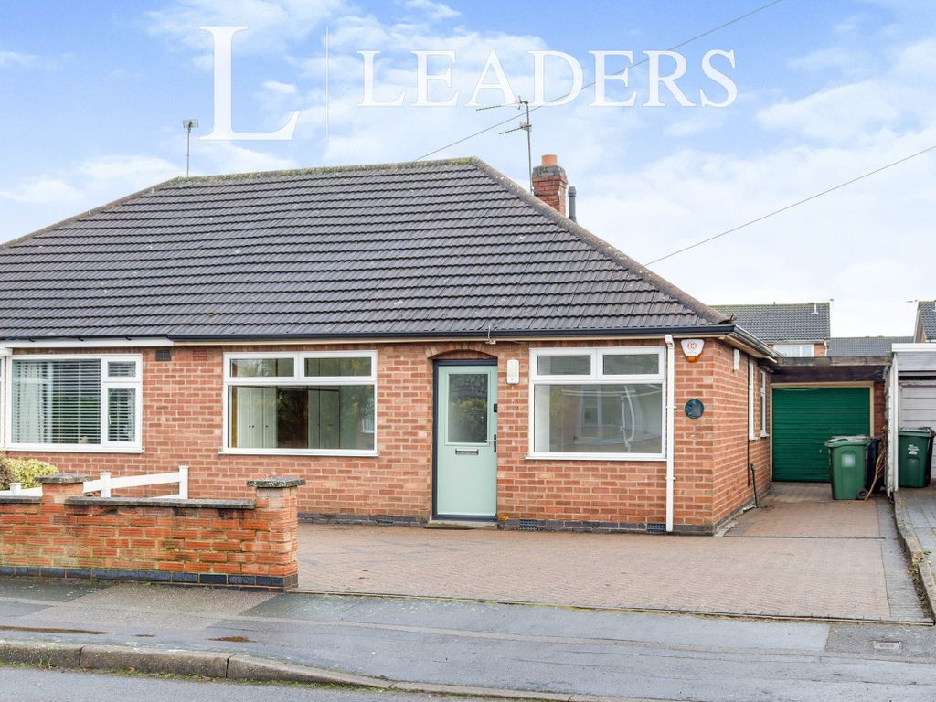 2 bed semidetached house to rent in College Road, Syston, Leicester