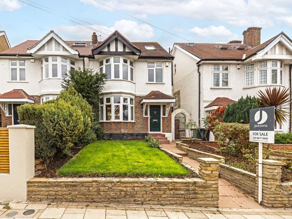 4 bed property for sale in Valley Road, London SW16 Zoopla
