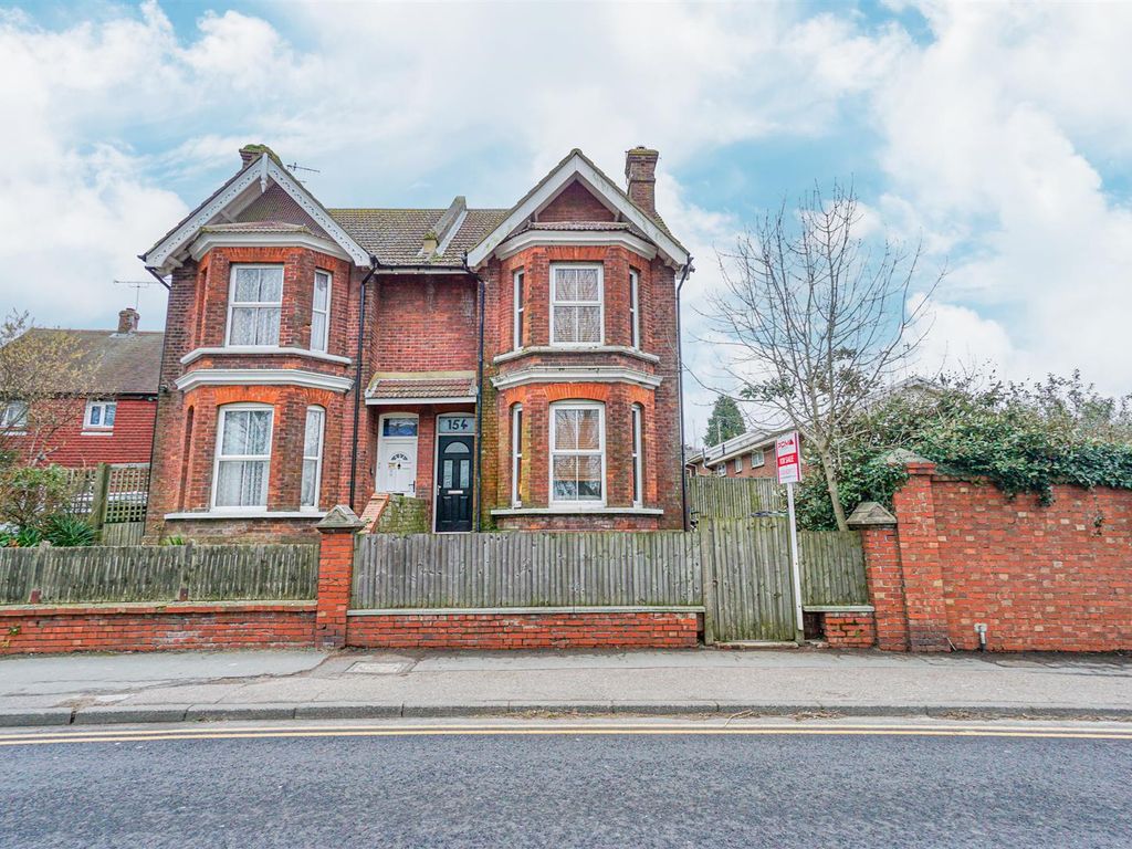 3 bed semidetached house for sale in Battle Road, St. LeonardsOnSea