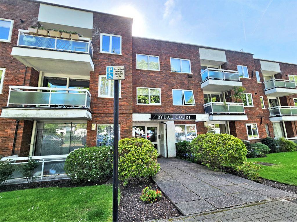 2 bed flat for sale in Rydal Court, Stonegrove, Edgware, Middlesex HA8