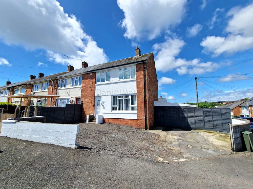 3 bed end terrace house for sale in Dylan Crescent, Barry CF63, £