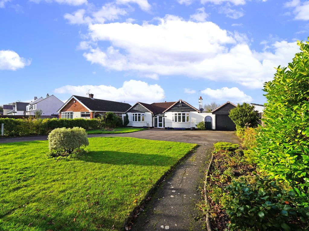 3 bed detached bungalow for sale in Hinckley Road, Leicester Forest