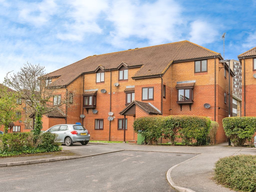 1 bed flat for sale in Brunel Road, Southampton, Hampshire SO15, £