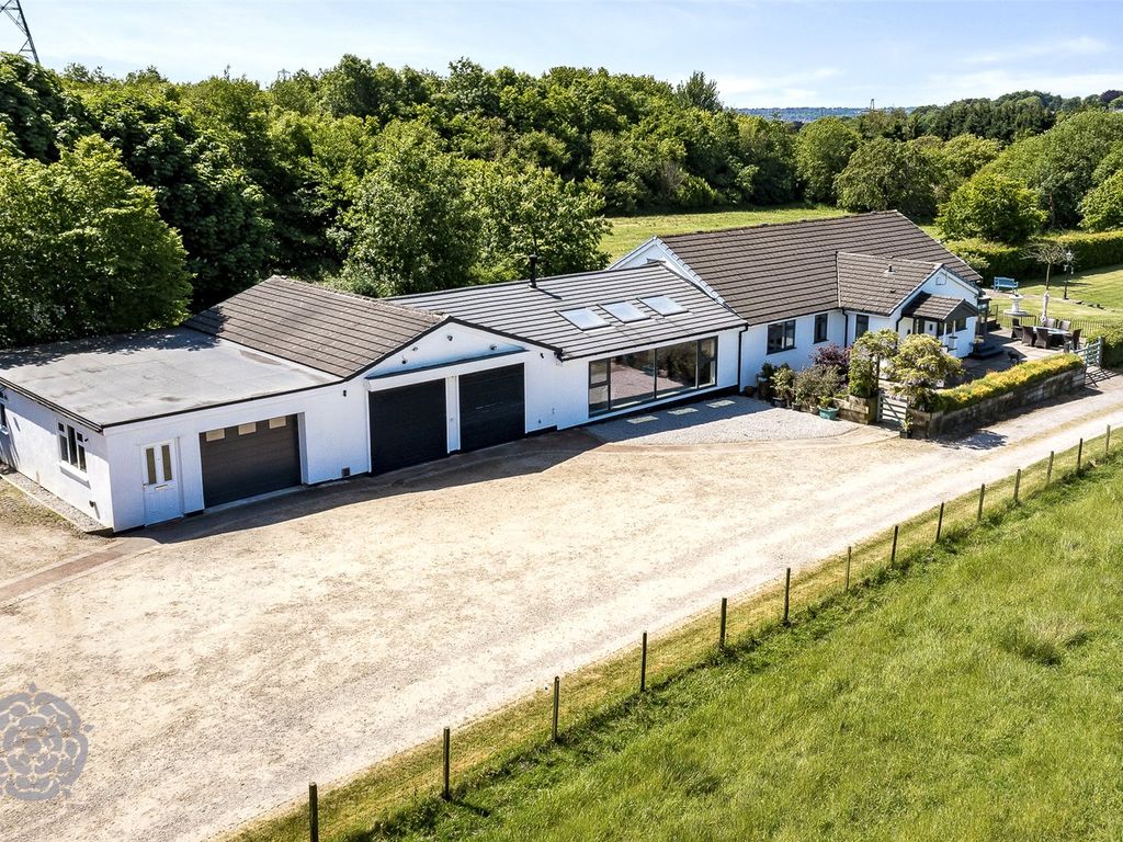 5 bed bungalow for sale in Arthur Lane, Ainsworth, Bolton, Greater