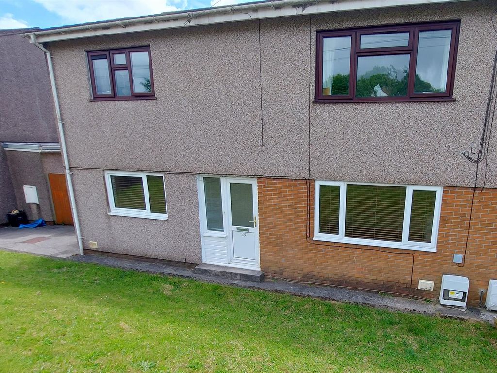 2 bed flat for sale in Heol Yr Ysgol, Llangynwyd, Maesteg CF34, £