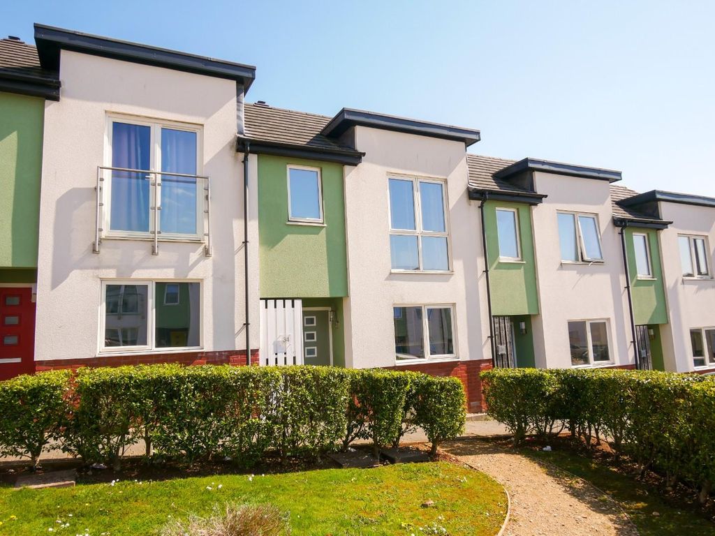 3 bed terraced house for sale in Pearse Close, Penarth CF64 Zoopla