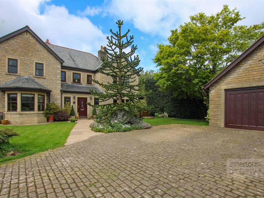 4 bed detached house for sale in Brambles Close, Barrow, Ribble Valley