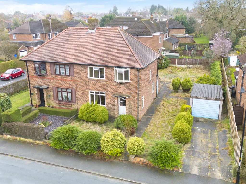 3 bed semidetached house for sale in Almsford Road, Harrogate HG2, £