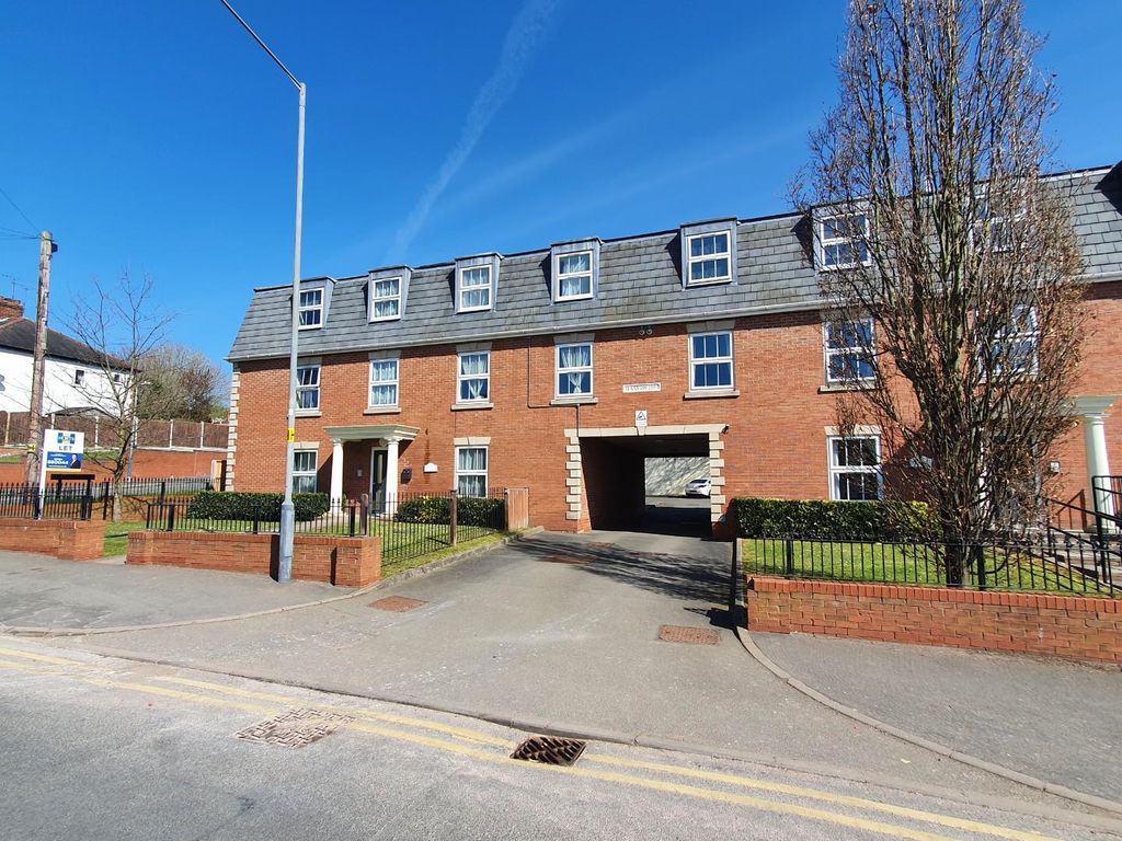 2 bed flat to rent in Main Street, Newbold, Rugby CV21 Zoopla