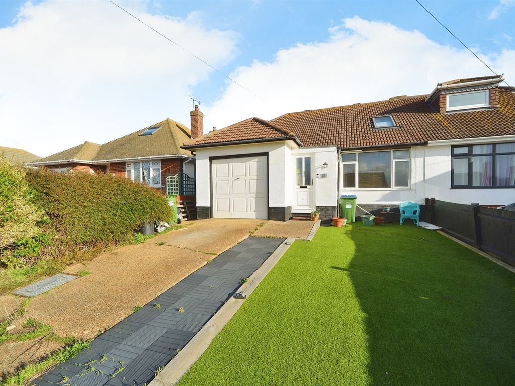 4 bed bungalow for sale in Gladys Avenue, Peacehaven BN10, £375,000