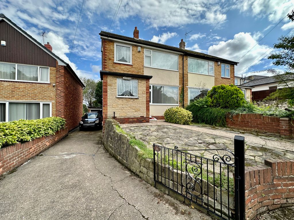 3 bed semidetached house for sale in Hall Flat Lane, Balby, Doncaster