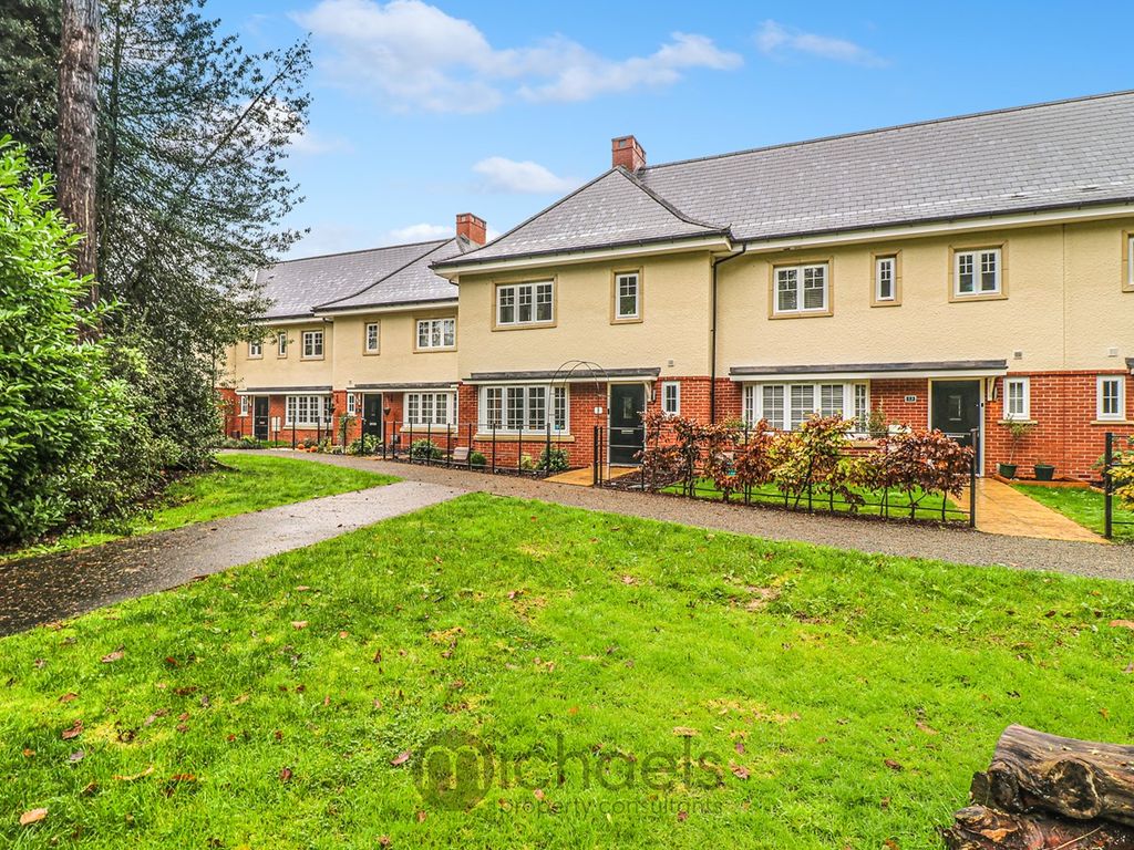 4 bed end terrace house for sale in Myland Court Walk, Colchester CO4