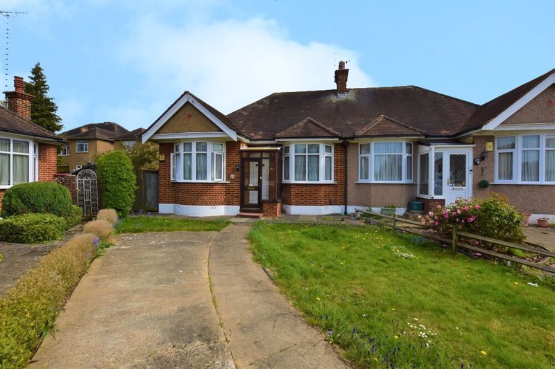 2 bed bungalow for sale in Fernbrook Drive, Harrow HA2 Zoopla