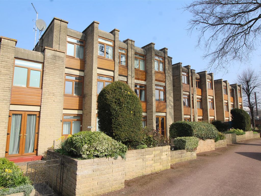 Stanwick Court, Peterborough PE3