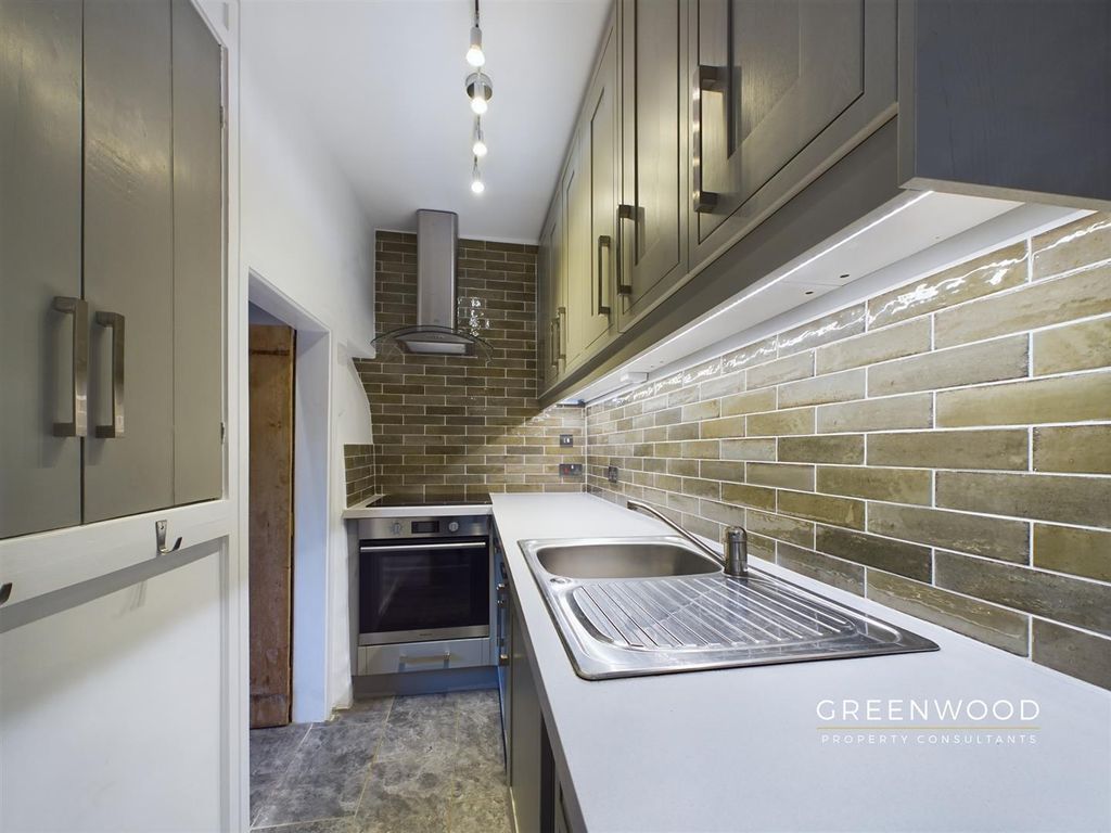 2 bed cottage to rent in Church Street, Stoke By Nayland, Colchester